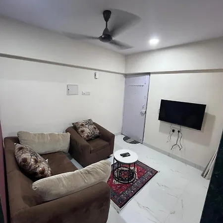 Ivy Palm Vista 002 Near Infinity Mall Malad *