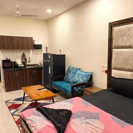 Apartment Ivy Good Vibes 302 C-wing Oshiwara