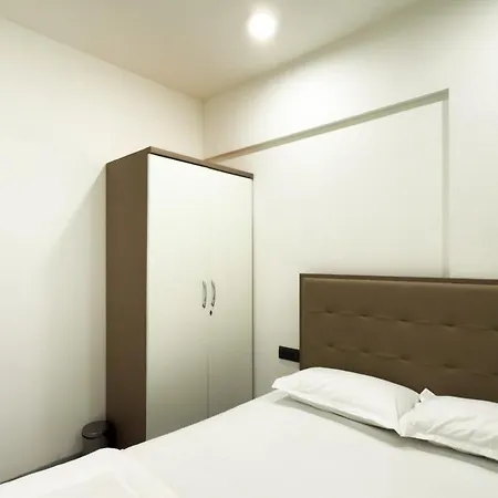 Homestay Cozykey Kalina Mumbai