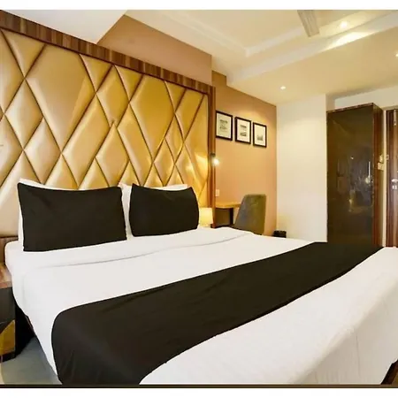 Hotel Park Palace Mumbai