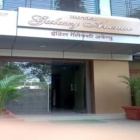 Hotel Fabhotel Galaxy