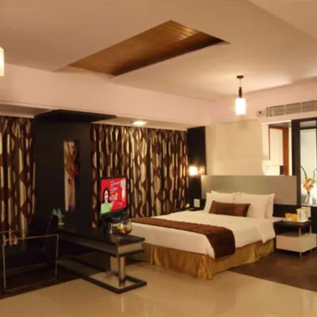 Nestor Hotel, Hotel 4*