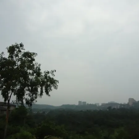 Hill View Hotel Mumbai