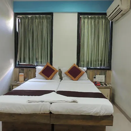 Fabhotel Galaxy 3* Mumbai