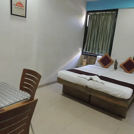 Hotel Fabhotel Galaxy 3*