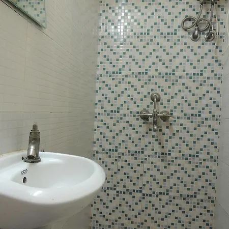 Fabhotel Galaxy Hotel Mumbai