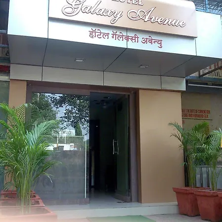 Hotel Fabhotel Galaxy