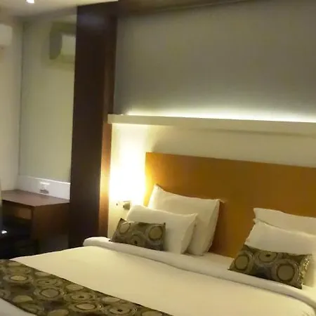 Hotel Galaxy Beacon Hotel, Santacruz ,mumbai 4*
