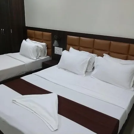 Fabhotel Galaxy Hotel