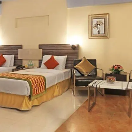 Nestor Hotel, 4*