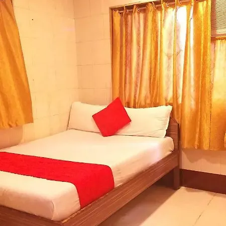 Lodge Saim Palace