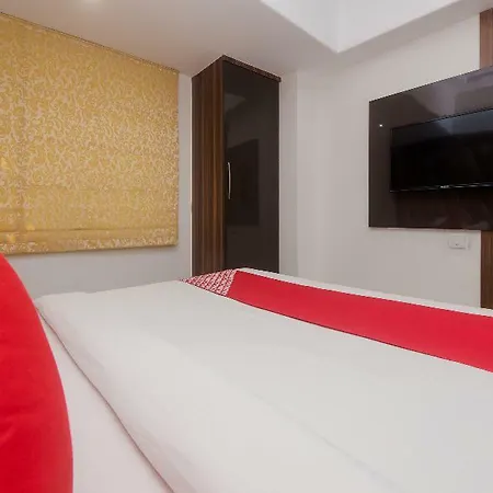 Park Palace Hotel 2*