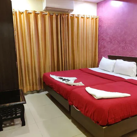 Golden Sagar - Kurla Hotel