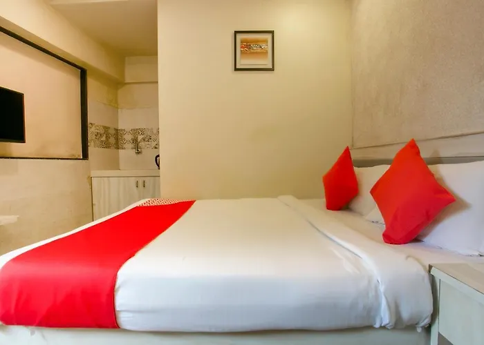 Oyo Flagship 75787 Meadow Inn