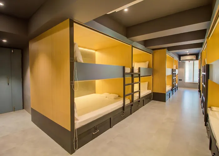 Mumbai Dorms