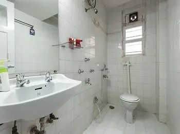 Oyo Apartments Malad Raheja Complex Road
