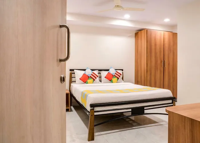 OYO Home 45370 Elegant Home Powai
