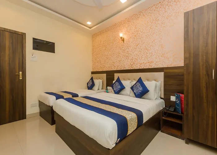 Hotel Golden Galaxy