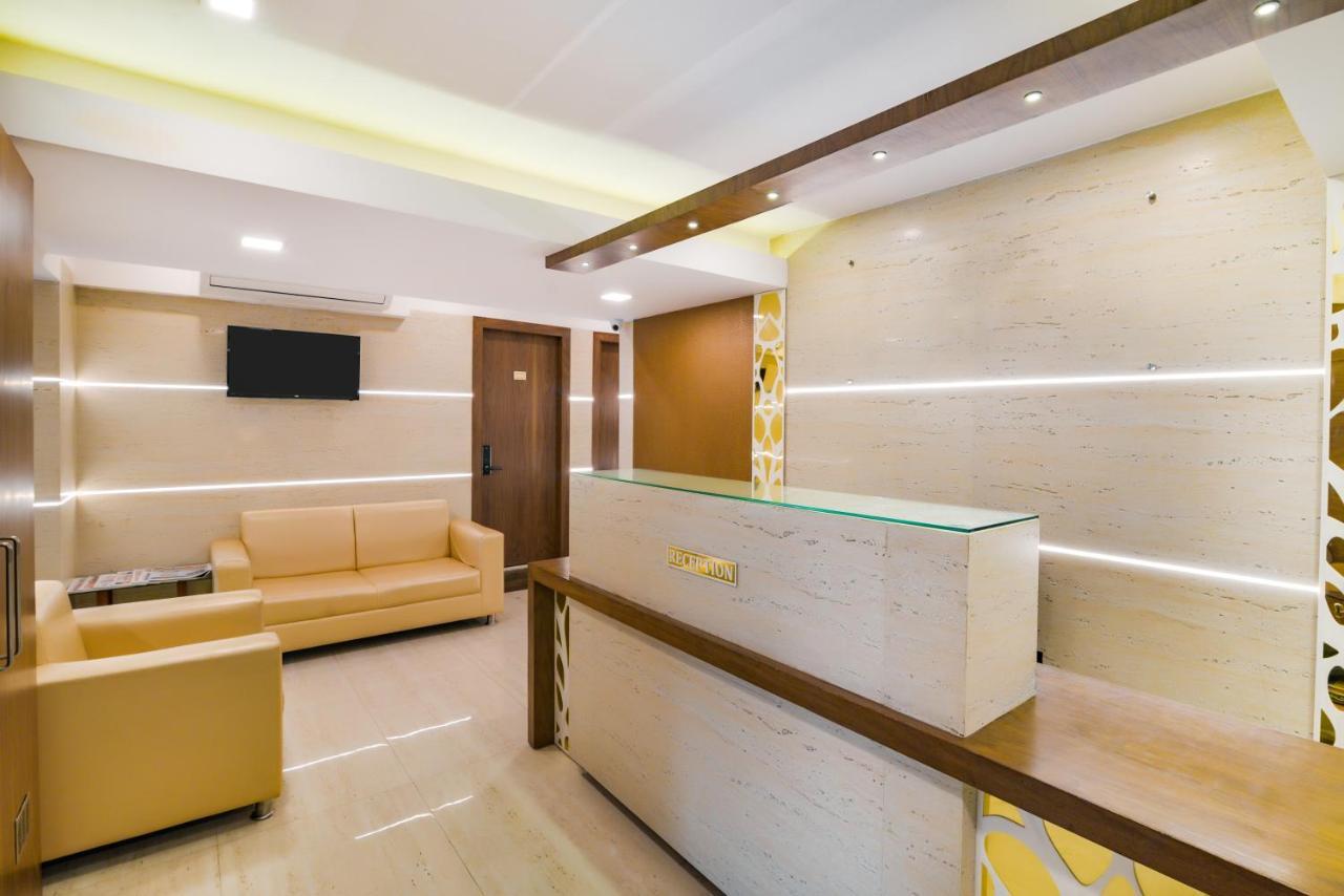 Oxford Powai Hotel