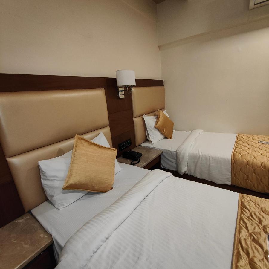 Hotel Oxford Powai 3*
