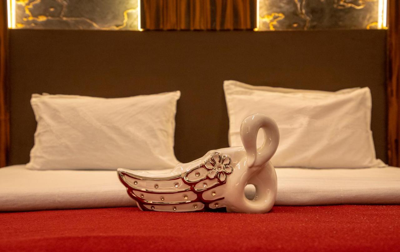 Empire Royale Hostel Mumbai