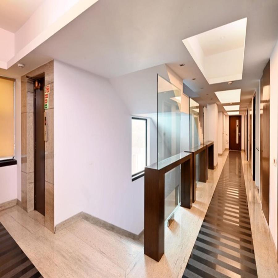 Hotel The Legend Hotel- Santacruz Near International Airport Mumbai