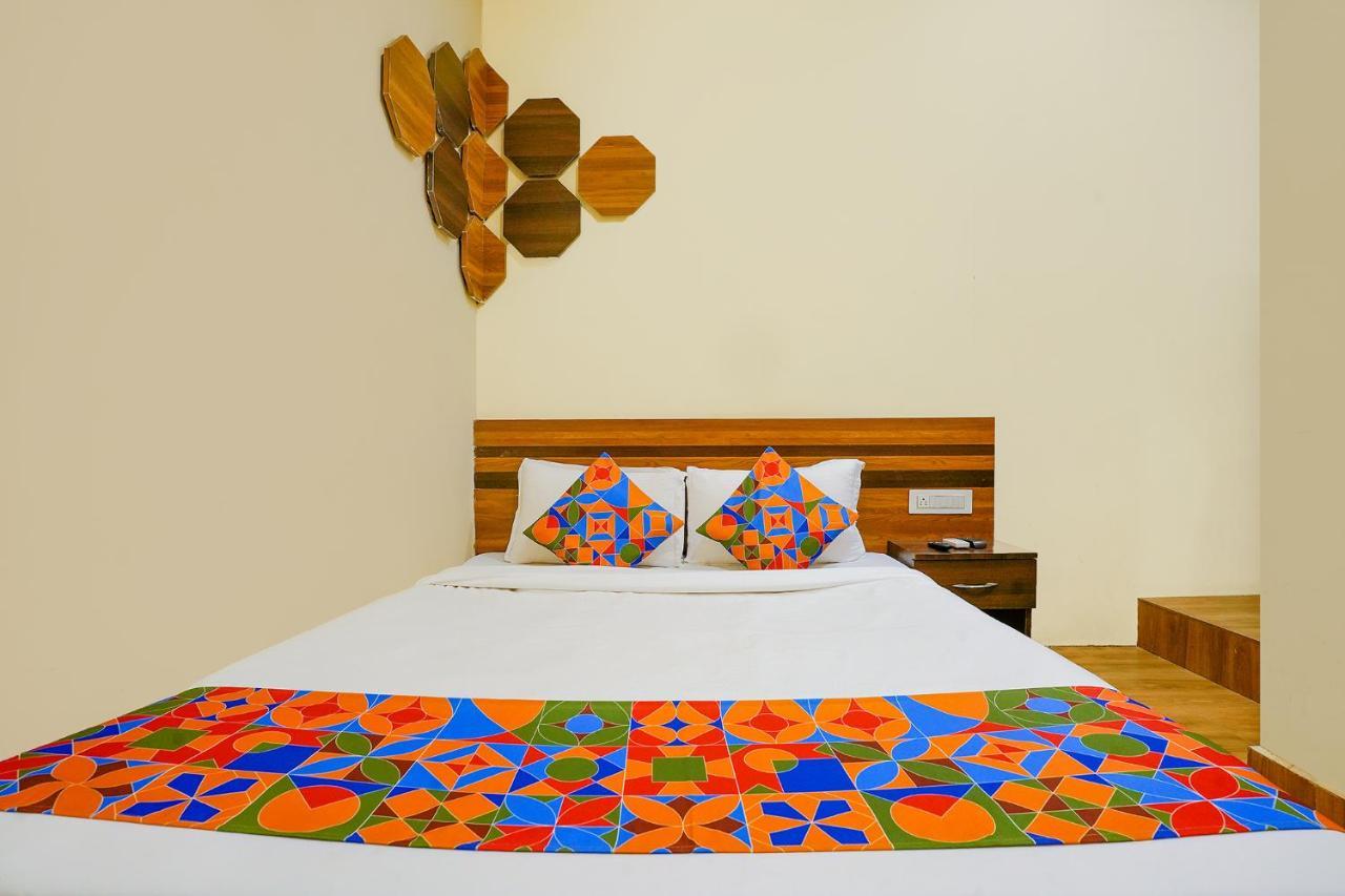 Hotel Fabexpress Diamond - Nr Bkc 3*