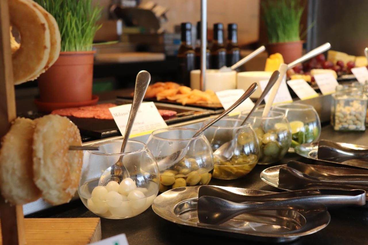 The Westin Garden Hotel 5*