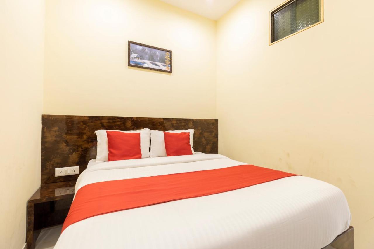 Hotel Queen Palace Mumbai