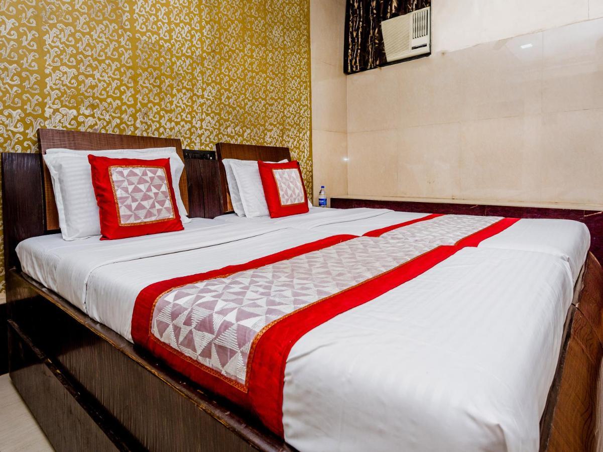 Felix Residency - Near Airport Road 3*
