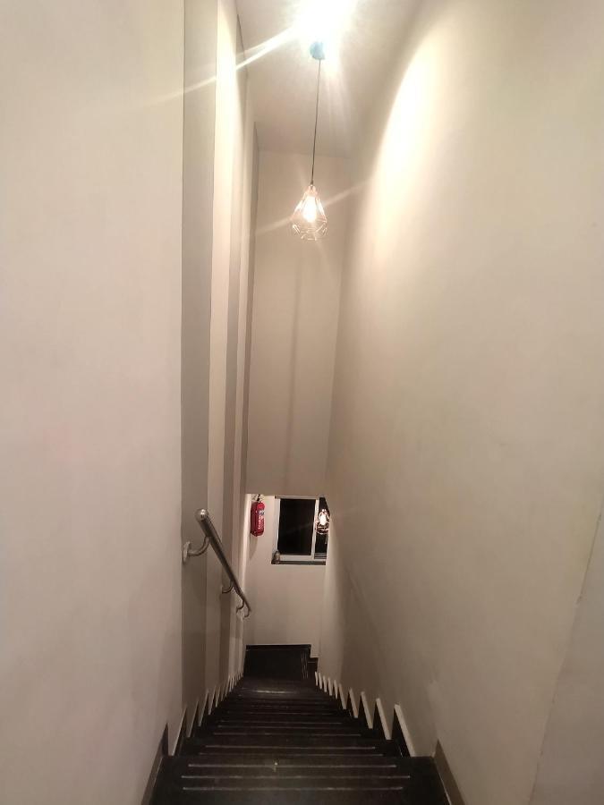 Kishan Lodging & Boarding Hotel Mumbai