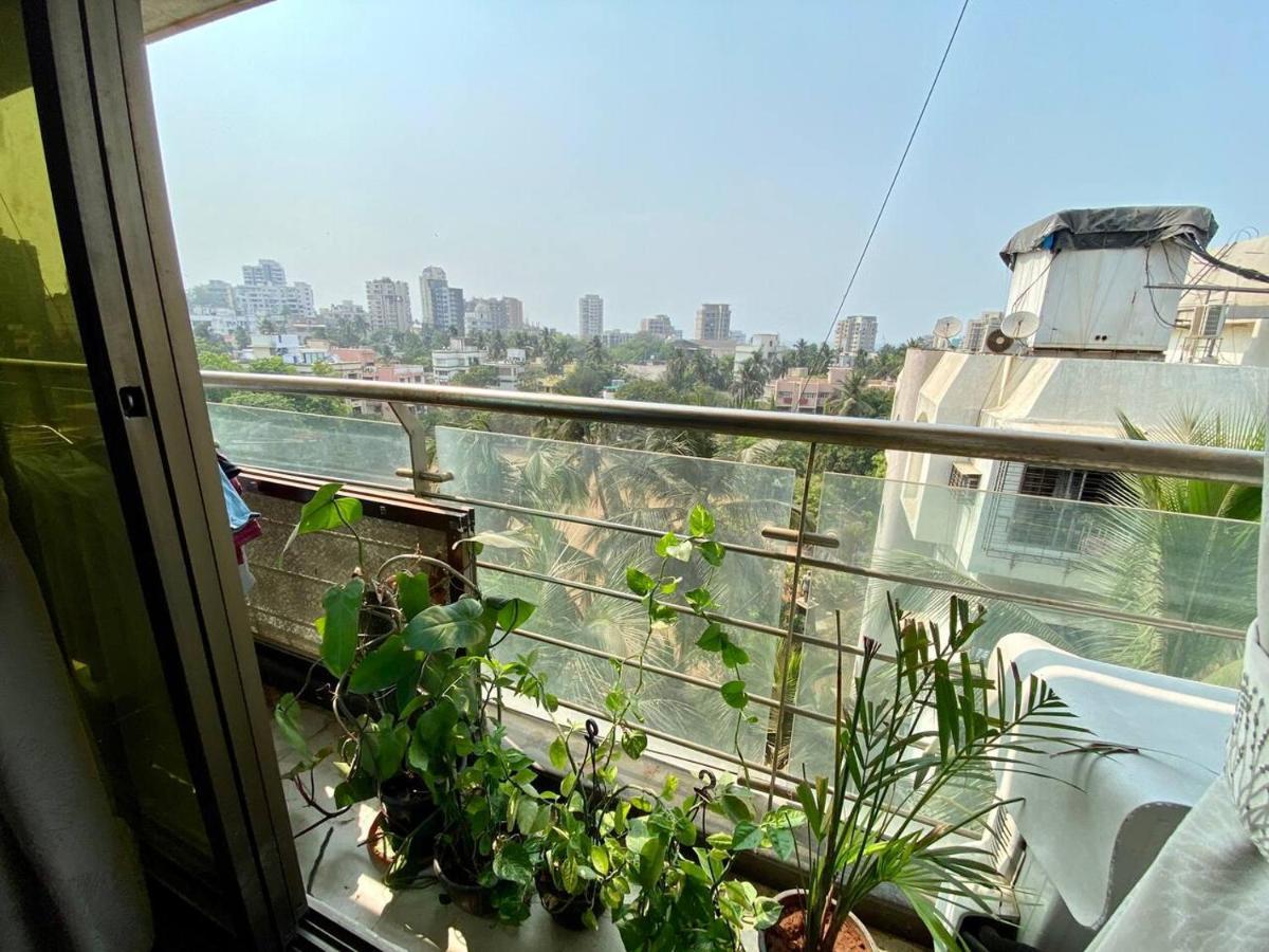 Apartamento Westside 2 Bhk With Balcony At Chaple Road Bandra West By Connekt Homes *