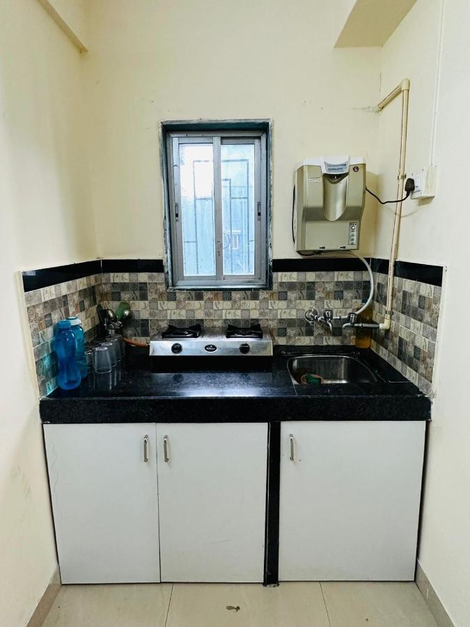 1br Parel * Mumbai