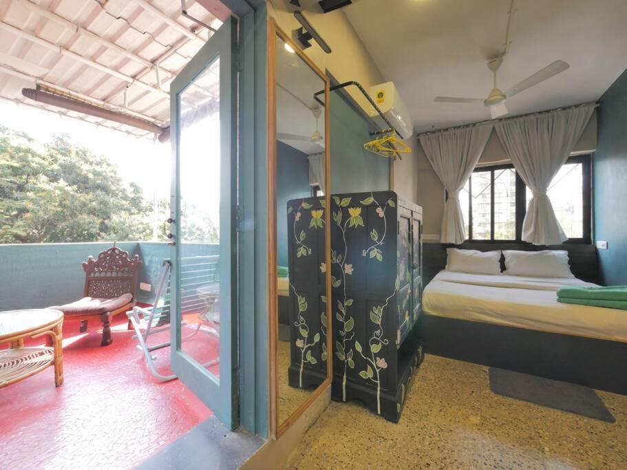 Apartment Queenie - Bandra West