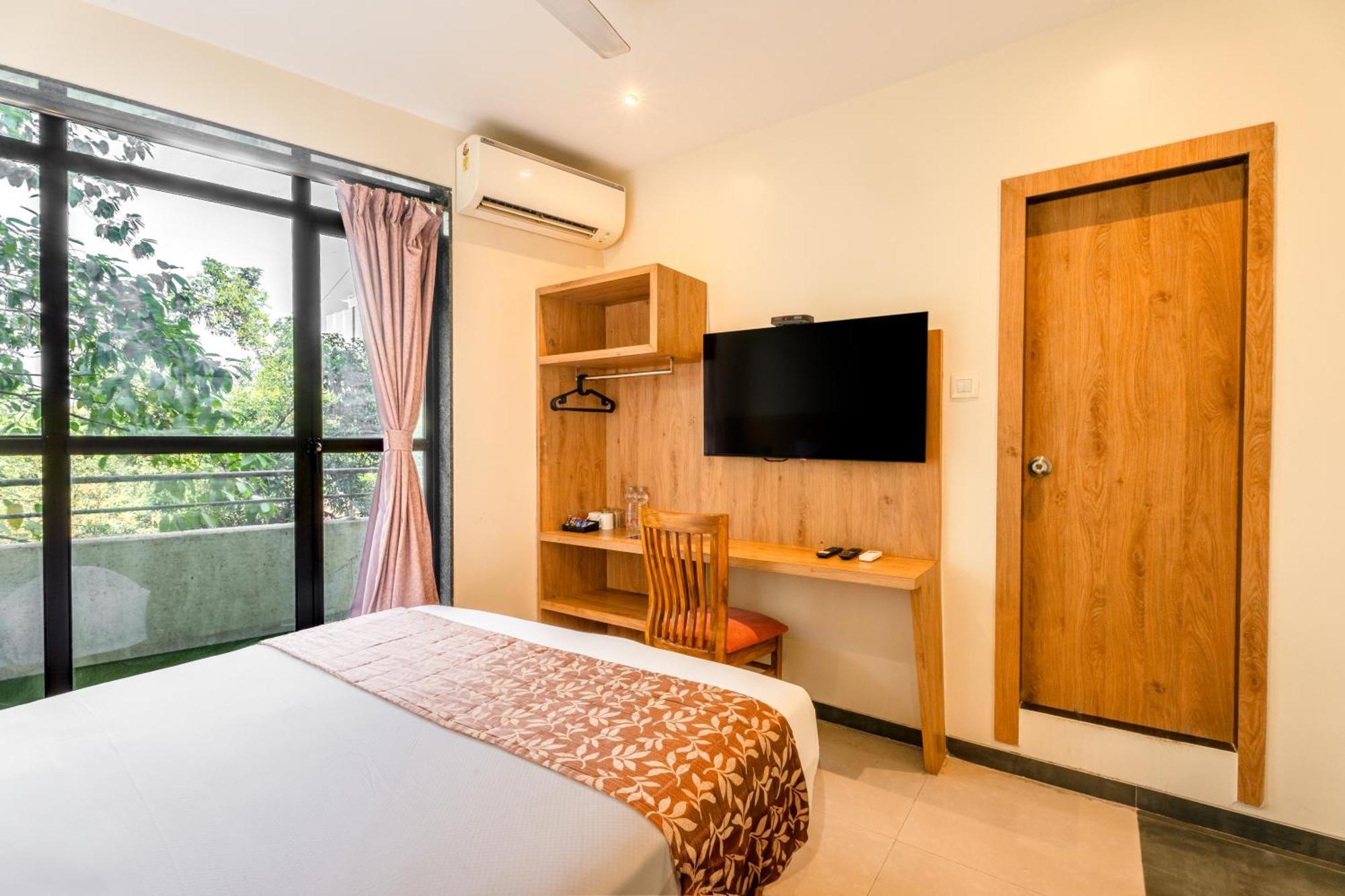 Hotel Arnna-goregaon Mumbai