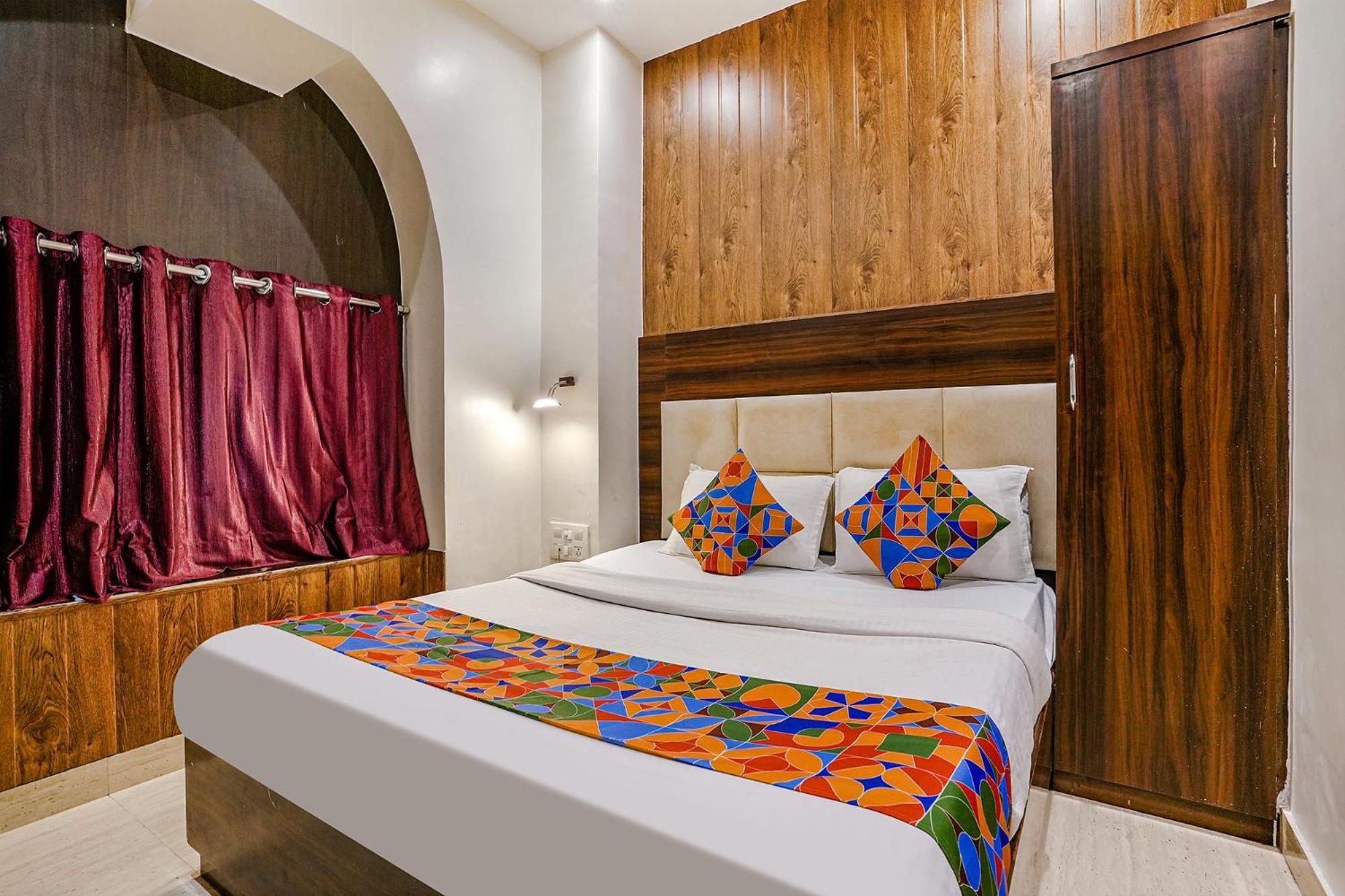 Fabexpress Abad - 700m From Gateway Of India Bombaim
