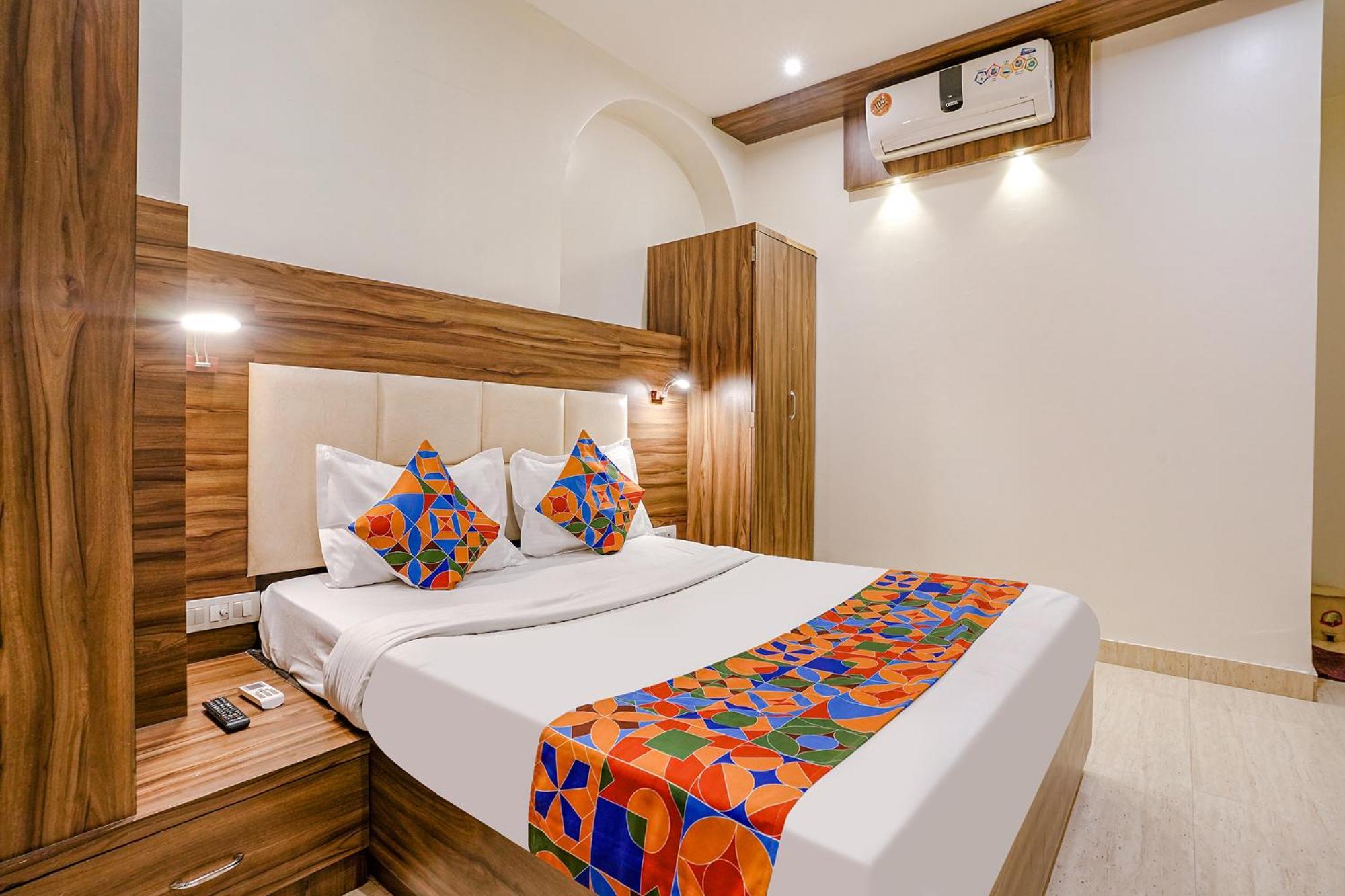 Fabexpress Abad - 700m From Gateway Of India Bombaim