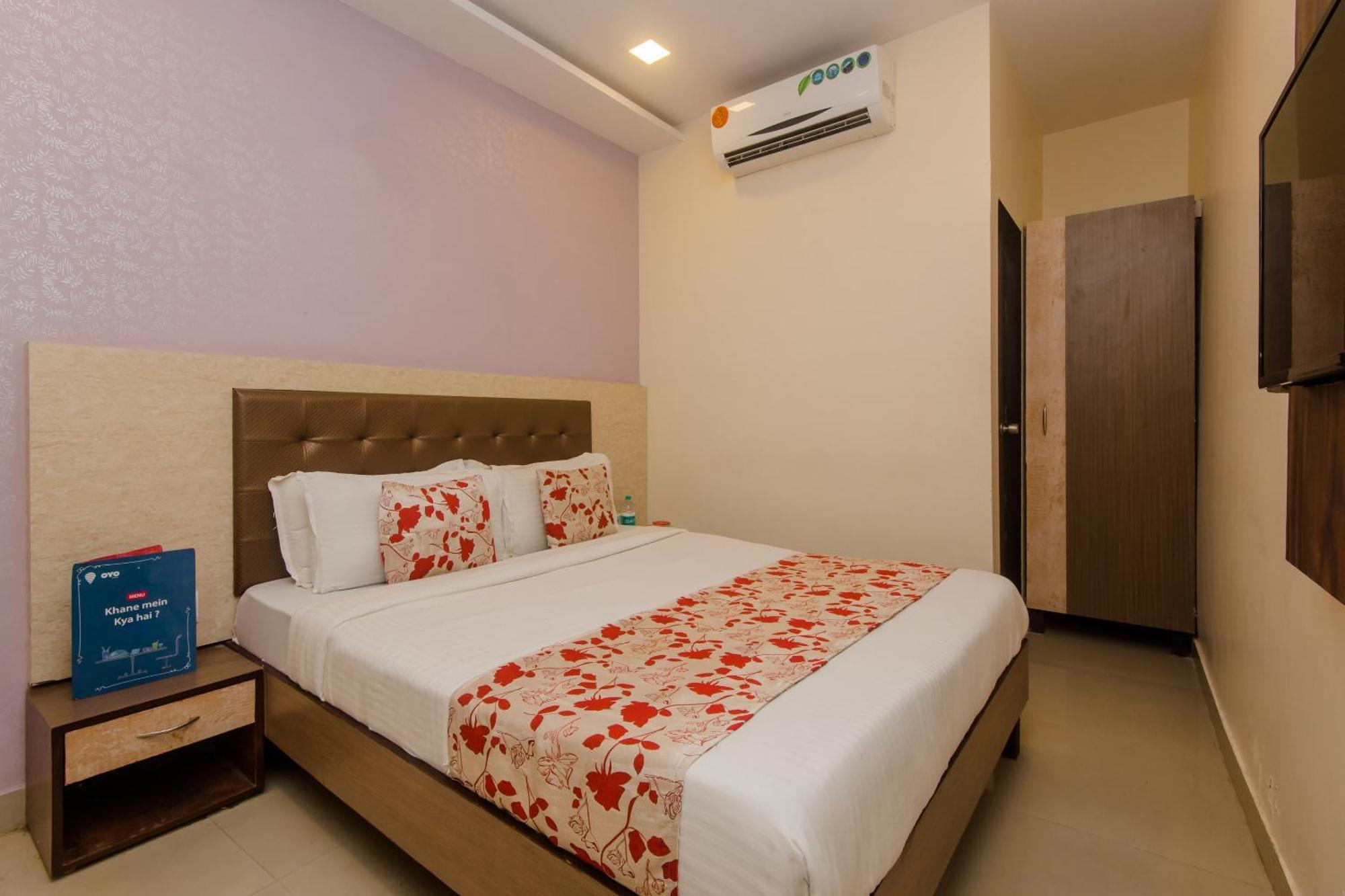 O Golden Nest Near Chhatrapati Shivaji International Airport 3* Bombaim