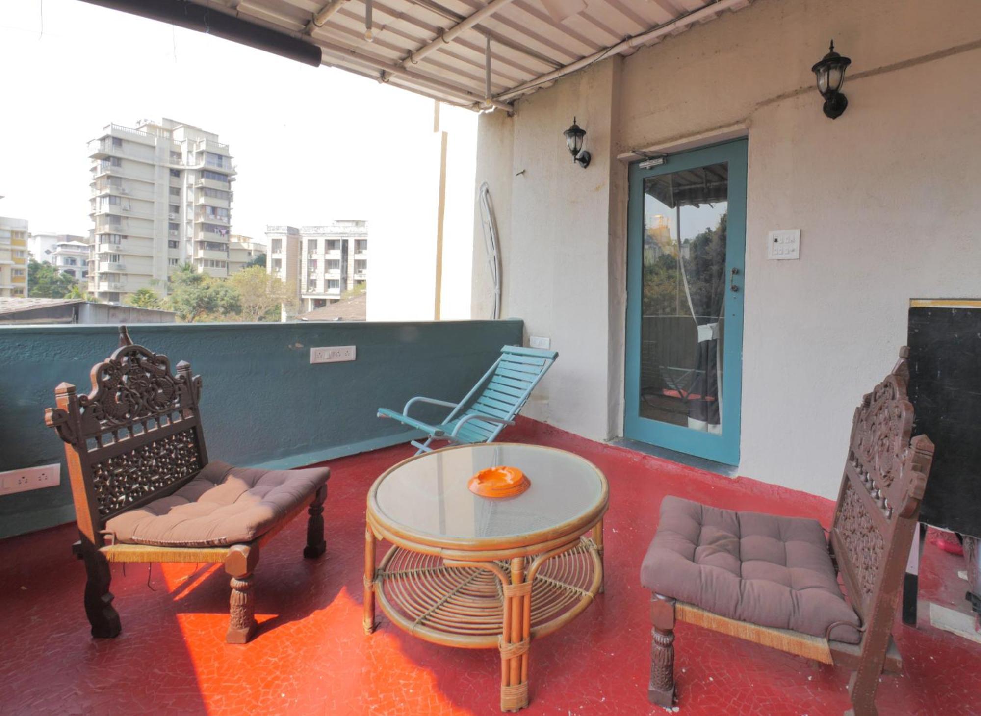 Queenie - Bandra West * Mumbai