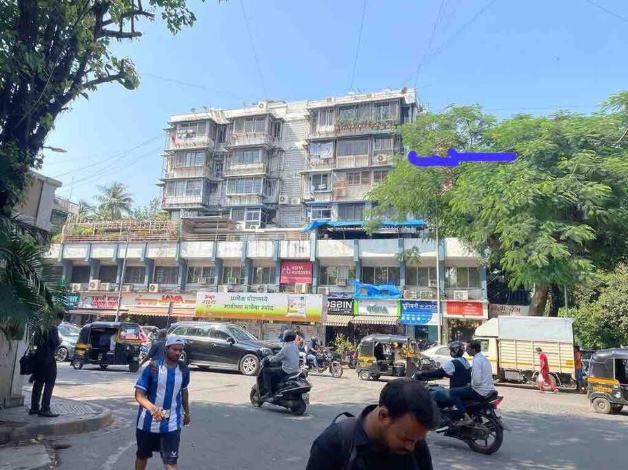 Apartment Bandra - Spacious 2 Bhk- Close To Bkc.