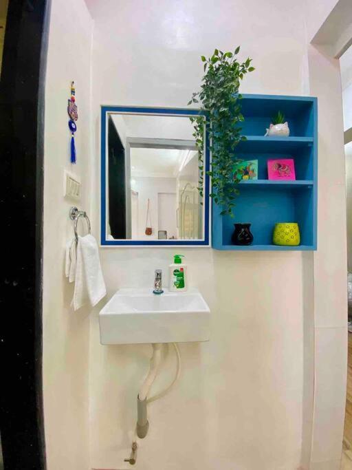 Apartment Saba 201 Charming 3 Bedrooms 2 Bathrooms In Bandra West With Balcony By Connekt Homes Mumbai