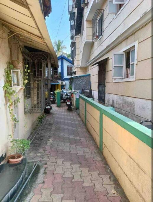 Apartment Saba 201 Charming 3 Bedrooms 2 Bathrooms In Bandra West With Balcony By Connekt Homes Mumbai