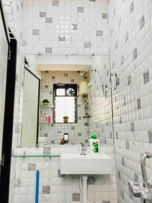 Saba 201 Charming 3 Bedrooms 2 Bathrooms In Bandra West With Balcony By Connekt Homes Mumbai