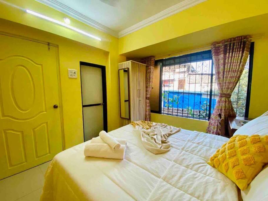 Saba 201 Charming 3 Bedrooms 2 Bathrooms In Bandra West With Balcony By Connekt Homes * Mumbai