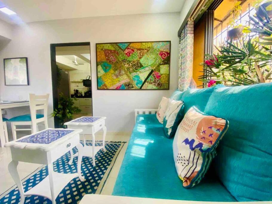 Saba 201 Charming 3 Bedrooms 2 Bathrooms In Bandra West With Balcony By Connekt Homes * Mumbai