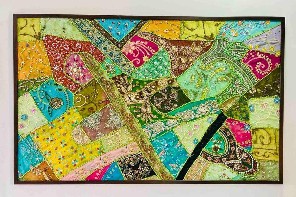 Saba 201 Charming 3 Bedrooms 2 Bathrooms In Bandra West With Balcony By Connekt Homes * Mumbai