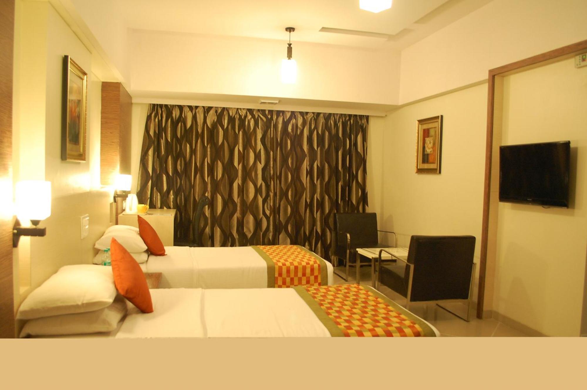 Nestor Hotel, 4*