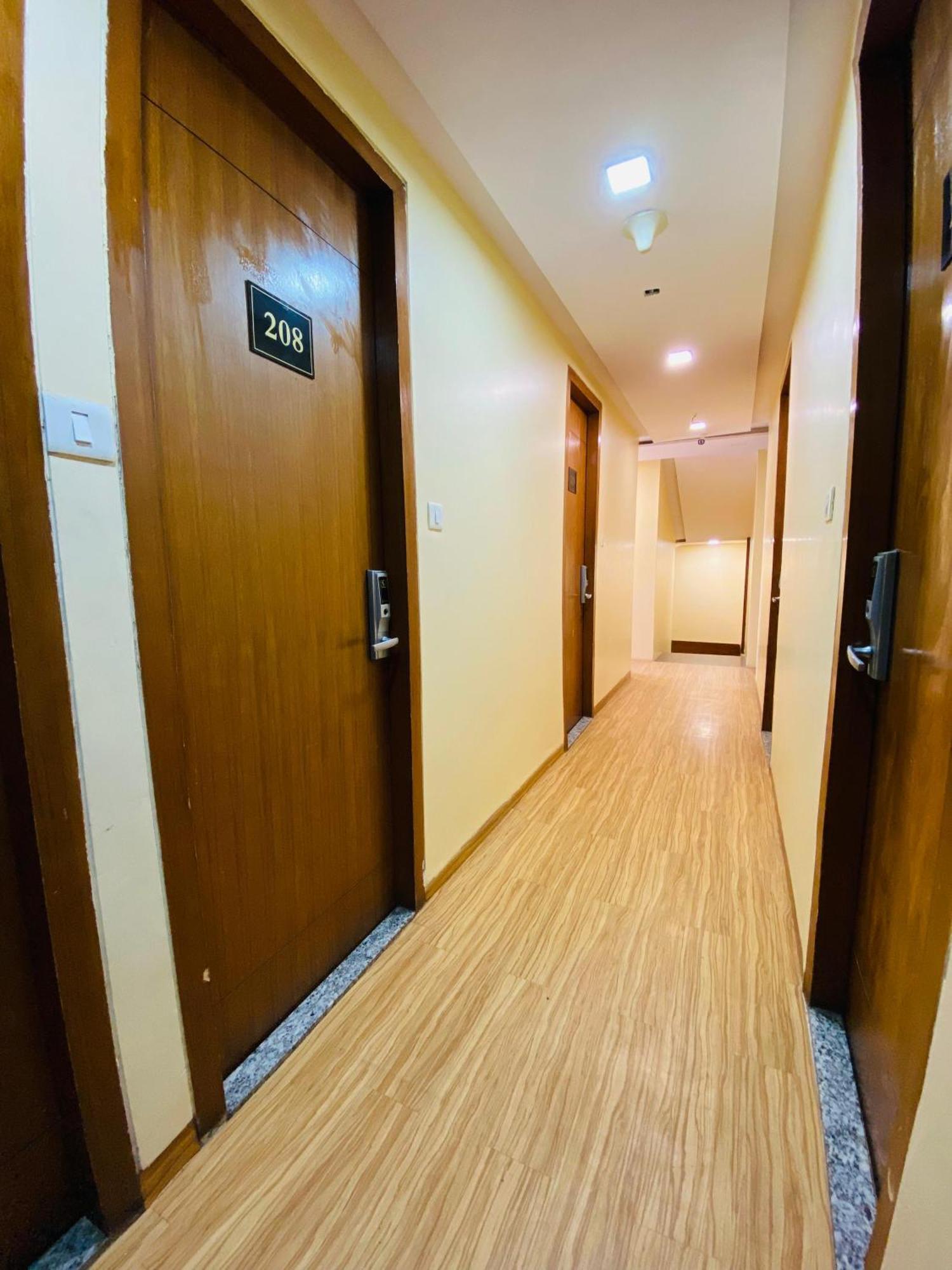 Arton Regency Near Terminal 2 Airport Hotel Mumbai