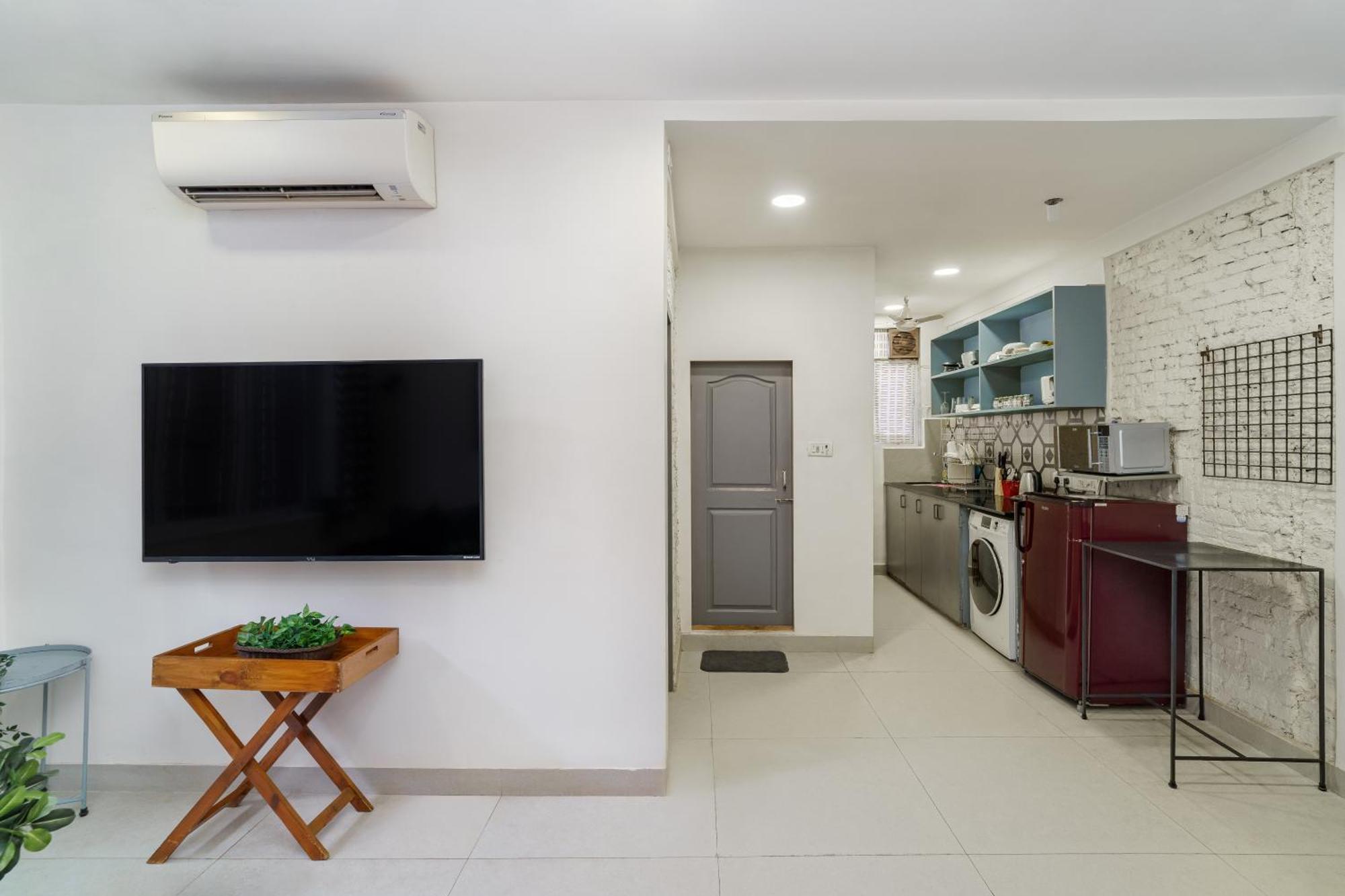 Alcove 1bhk Bandra W By The Company Mumbai