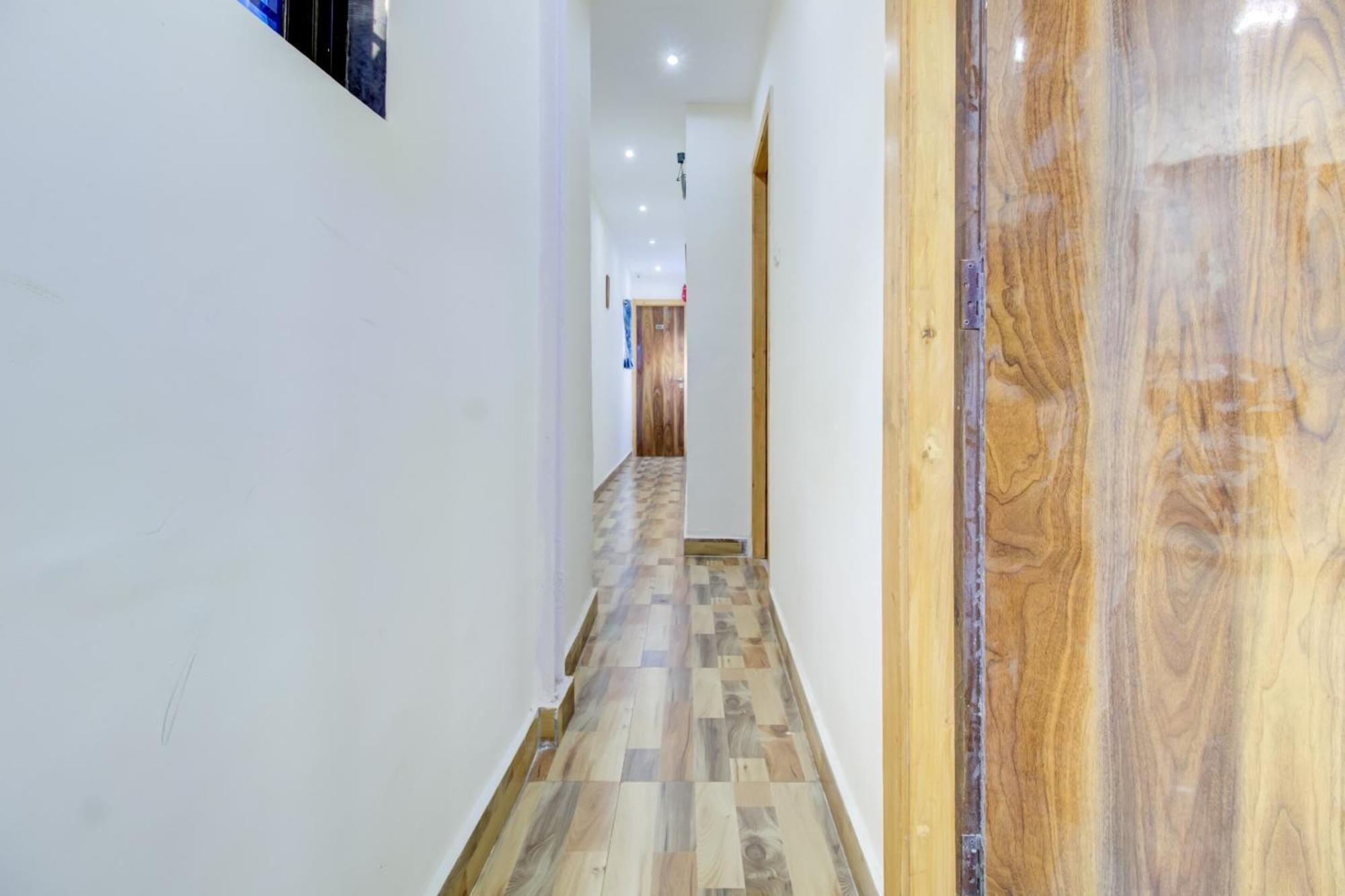 O Tanvi Hotel